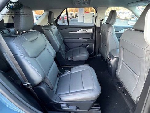 New 2026 Ford Explorer Active w/ Active Comfort Package image 15