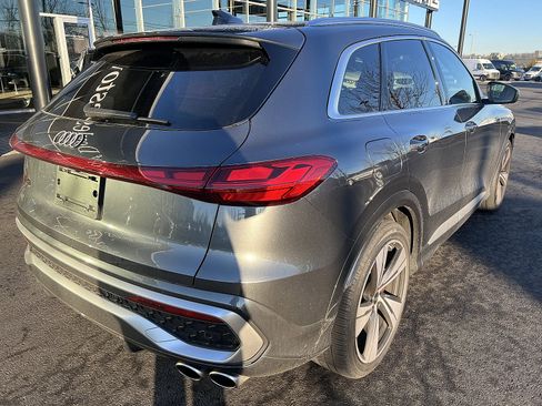 Used 2025 Audi SQ5 Prestige image 7