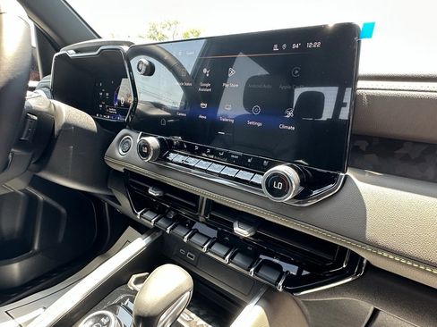 New 2025 Chevrolet Colorado ZR2 w/ Technology Package image 13