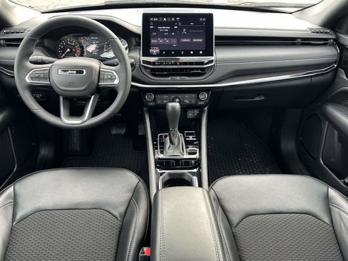 Certified 2023 Jeep Compass Latitude w/ Convenience Group AWD/4WD image 13
