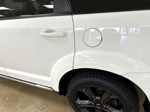 Used 2020 Dodge Journey Crossroad image 28