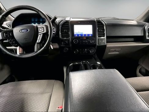 Used 2020 Ford F150 XLT w/ Equipment Group 302A Luxury AWD/4WD image 8