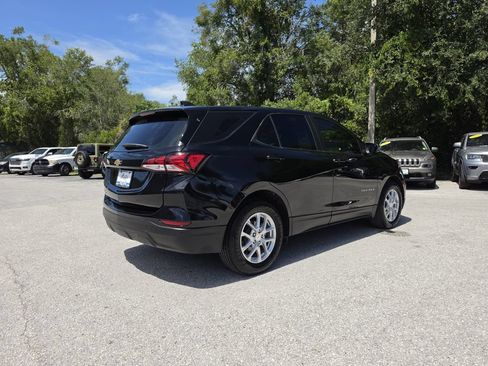 Used 2024 Chevrolet Equinox LS w/ Driver Confidence II Package FWD image 4