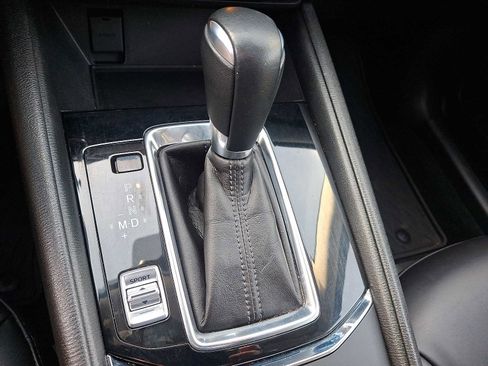 Used 2017 MAZDA CX-5 Touring w/ Preferred Equipment Package image 16