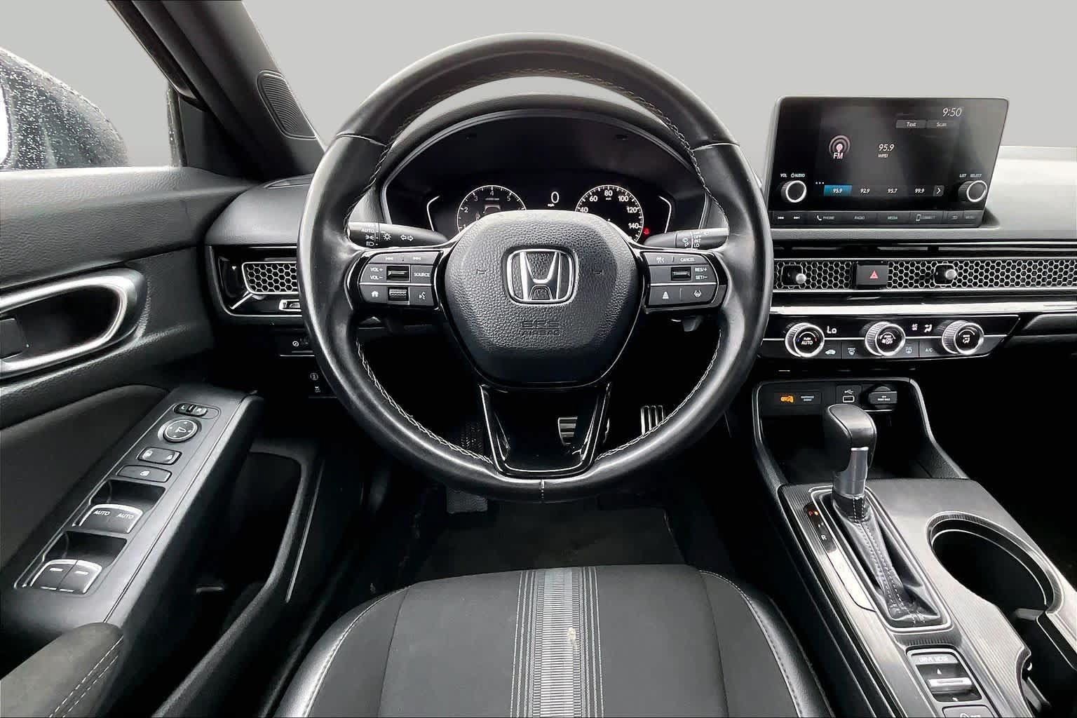 Used 2024 Honda Civic Sport image 6