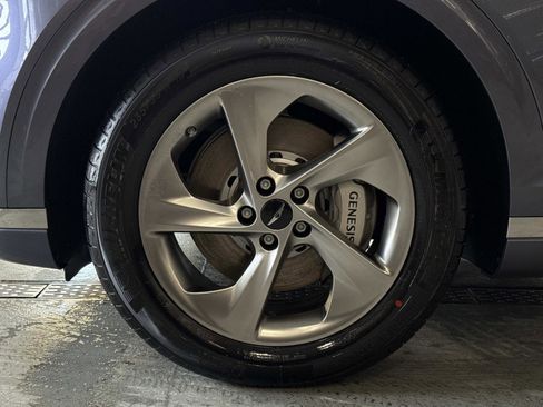 New 2026 Genesis GV70 2.5T Select image 9