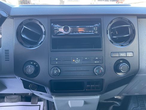 Used 2011 Ford F250 XL image 12