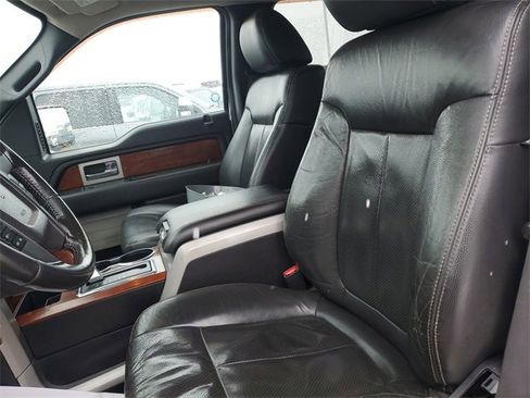 Used 2010 Ford F150 Lariat image 23
