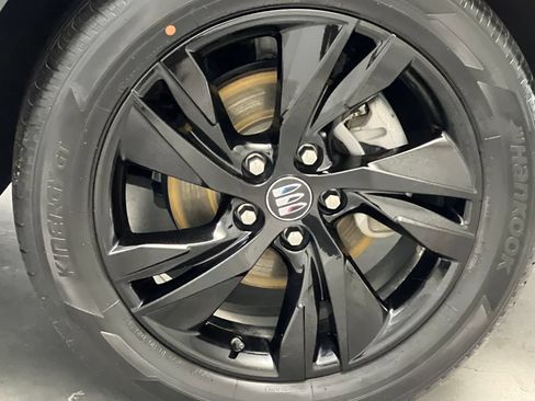 Used 2024 Buick Encore GX Sport Touring FWD image 67