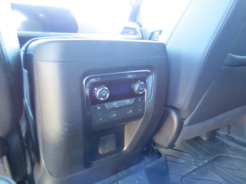 Used 2025 Chevrolet Tahoe Z71 w/ Z71 Off-Road Package image 16