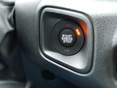 Used 2024 Jeep Wrangler Sport S image 22