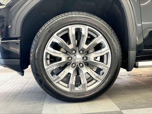 Used 2026 GMC Sierra 1500 Denali AWD/4WD image 8