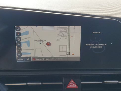 Used 2023 Kia Niro EX FWD image 18