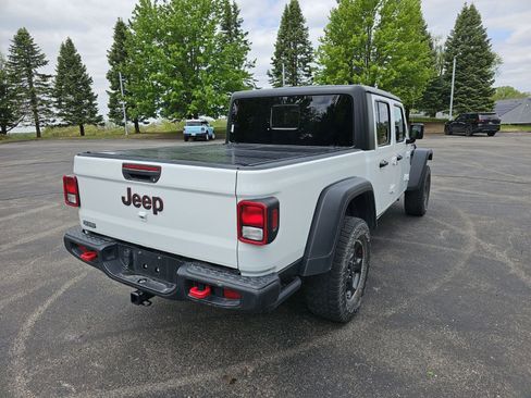 Used 2022 Jeep Gladiator Rubicon AWD/4WD image 6