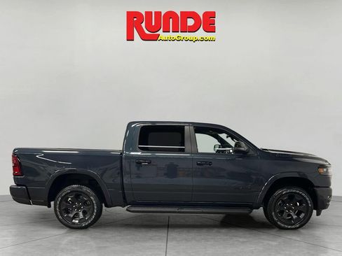 Used 2025 RAM 1500 Big Horn AWD/4WD image 6