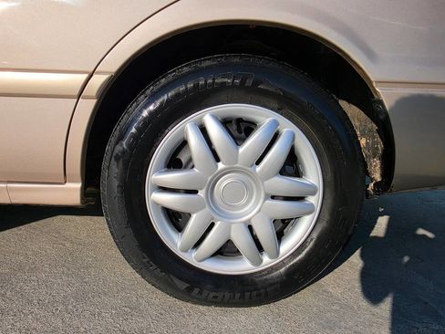 Used 2001 Toyota Camry CE image 47