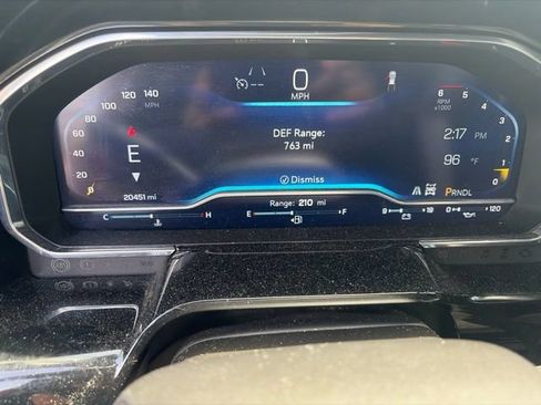 Used 2023 Chevrolet Silverado 1500 LT AWD/4WD image 5