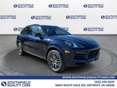 Used 2020 Porsche Cayenne image 1