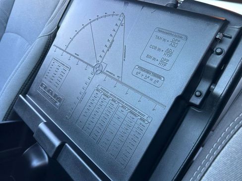 Used 2024 RAM 2500 Big Horn w/ Off Road Package image 30