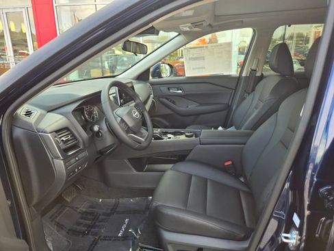 New 2026 Nissan Rogue SV w/ SV Premium Package image 14