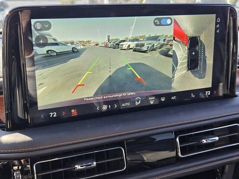 Used 2025 Lincoln Aviator Black Label w/ Black Label Special Edition image 29