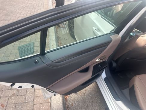 Used 2023 Lexus ES 350 w/ Premium Package image 23