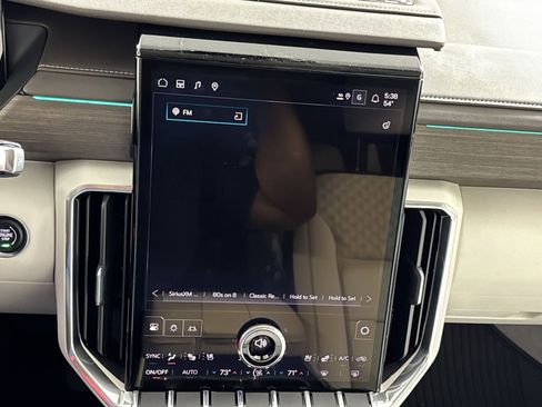 New 2026 GMC Acadia Denali w/ Super Cruise Package image 18