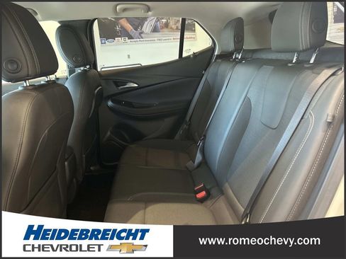 Used 2023 Buick Encore GX Preferred w/ Cold Weather Comfort Package FWD image 12