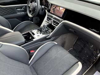 New 2025 Bentley Flying Spur Plug-In Hybrid video 2