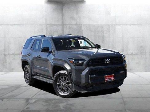 Used 2025 Toyota 4Runner SR5 image 2