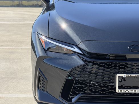 New 2026 Lexus IS 350 F Sport RWD image 7