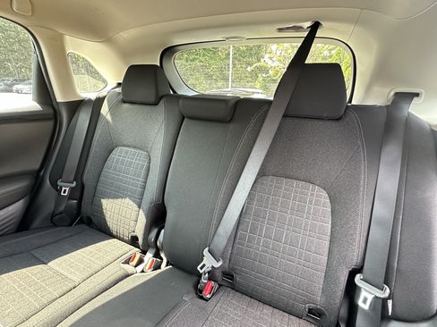 Used 2024 Honda HR-V LX image 8