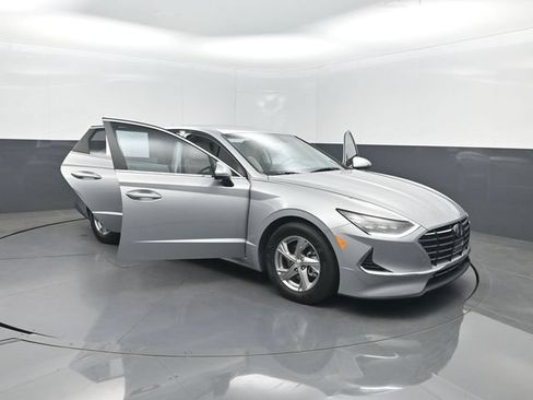 Used 2023 Hyundai Sonata SE FWD image 41