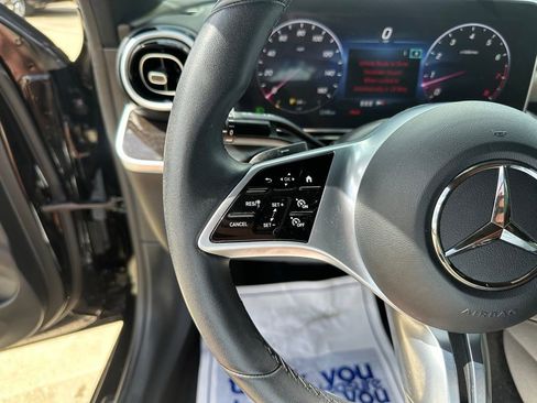 Used 2024 Mercedes-Benz C 300 Sedan image 15