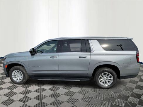 Used 2024 Chevrolet Suburban LS w/ Driver Alert Package image 5