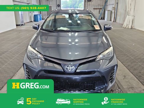 Used 2017 Toyota Corolla SE FWD image 1