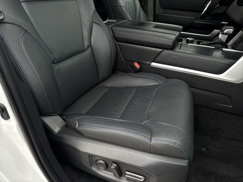 Used 2024 Toyota Tundra Platinum image 28