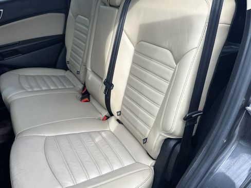 Used 2015 Ford Edge SEL w/ Equipment Group 201A image 18