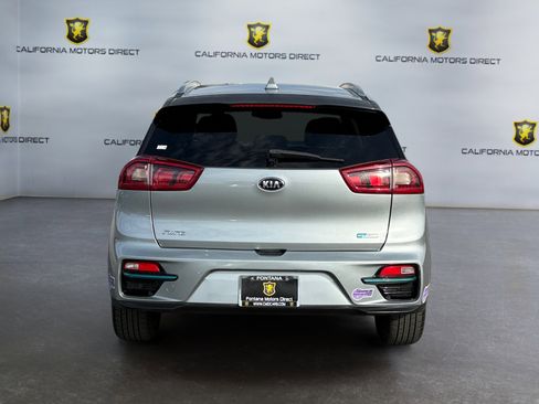 Used 2019 Kia Niro EX Premium image 4