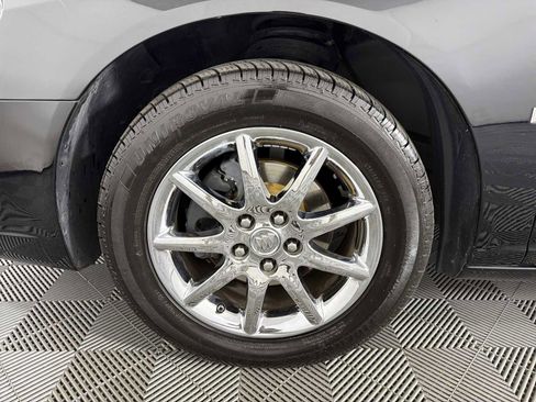 Used 2007 Buick Lucerne CXL w/ Luxury Package FWD image 10