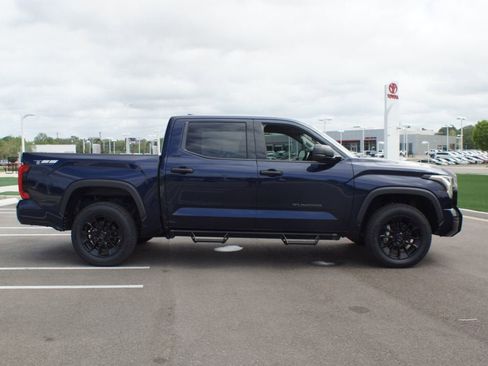 Used 2023 Toyota Tundra SR5 AWD/4WD image 20