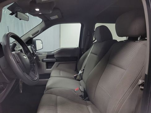 Used 2017 Ford F150 XLT image 14