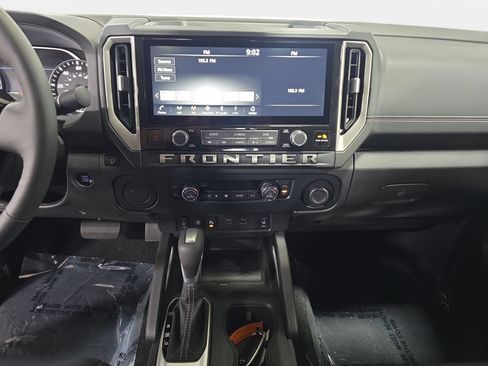 New 2027 Nissan Frontier SV w/ SV Convenience Package RWD image 19
