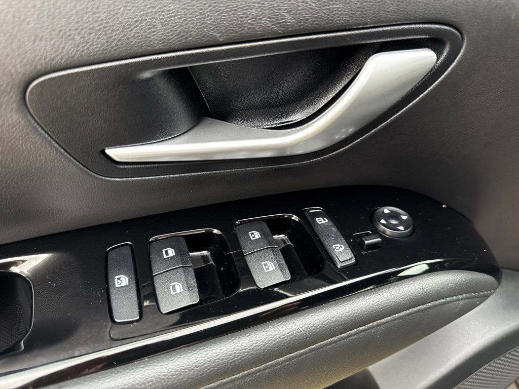 Used 2024 Hyundai Santa Cruz Limited AWD/4WD image 44