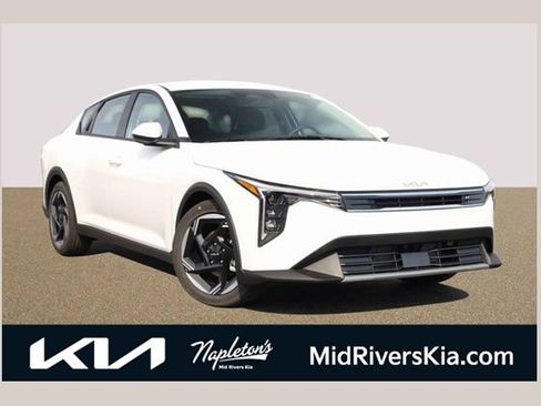 New 2025 Kia K4 EX image 1