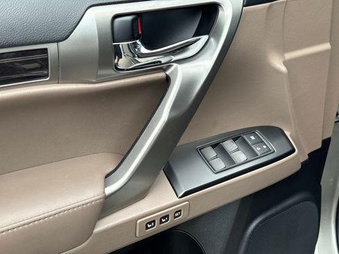 Certified 2023 Lexus GX 460 Premium AWD/4WD image 19