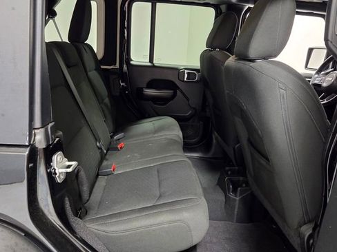 Used 2021 Jeep Wrangler Unlimited Sport AWD/4WD image 14