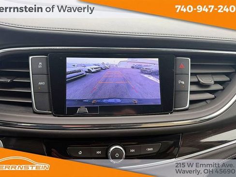 Used 2021 Buick Enclave Essence AWD/4WD image 19