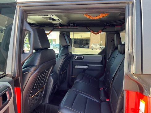 Used 2023 Ford Bronco Badlands AWD/4WD image 17