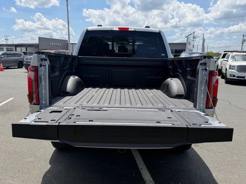 Used 2024 Ford F150 Lariat w/ Equipment Group 502A High AWD/4WD image 5